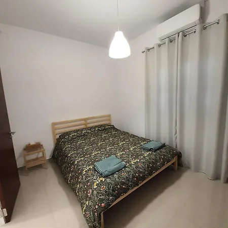 130 Square Meters Of Urban Bliss * Никосия