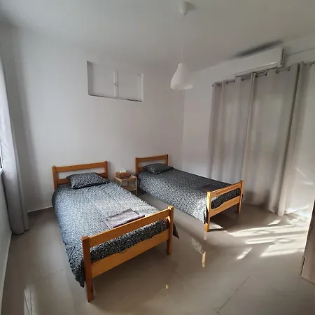 130 Square Meters Of Urban Bliss Дом отдыха Никосия