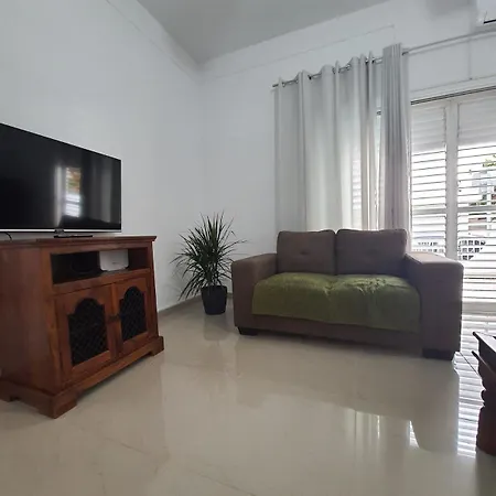بيت للعطل 130 Square Meters Of Urban Bliss